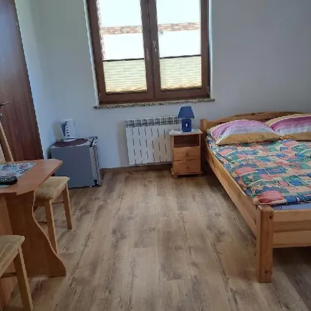 Goscinne Tomasz Pansiyon Międzywodzie