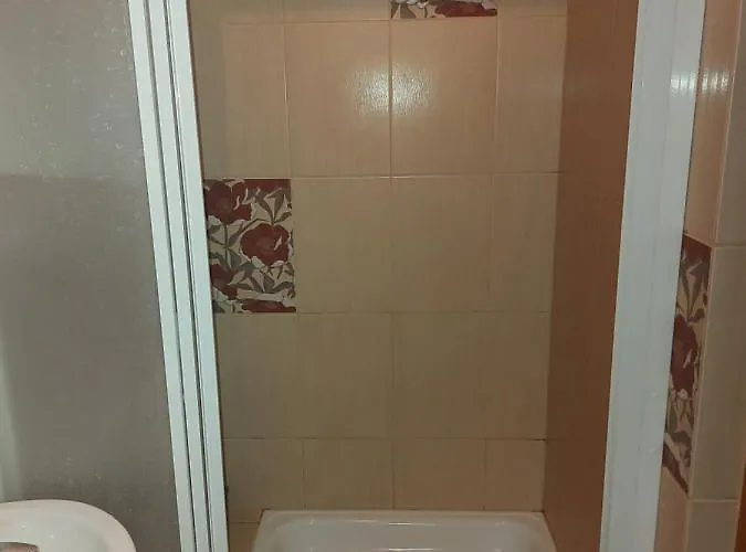 Goscinne Tomasz Quarto em Acomodações Particulares *